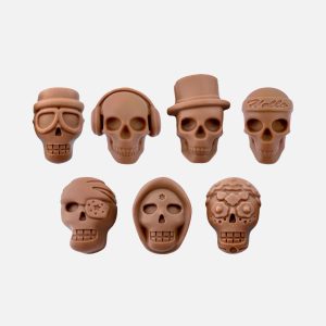 Czaszki z mlecznej czekolady (60g) - VROCLINKI MANUFAKTURA CZEKOLADY